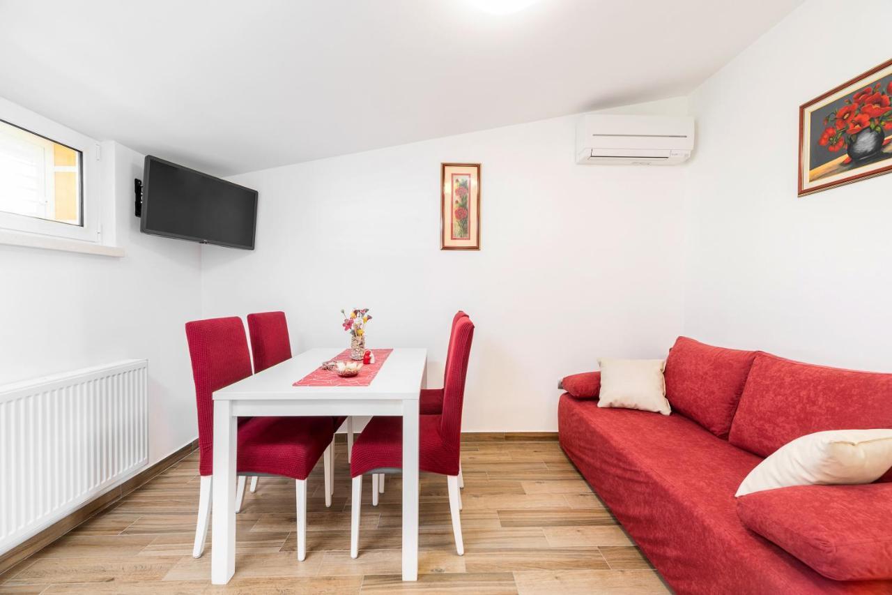 Fancy Apartments Dream Brna Exterior foto